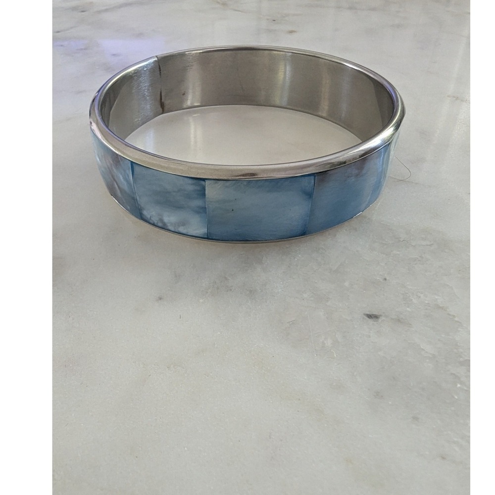 Bangle Bracelet Blue Iradecent Mother of‎ Pearl Shell Inlay Silver Tone Coastal